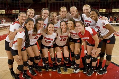 uw madison volleyball nudes|Wisconsin Volleyball Teams Nude Locker Room。